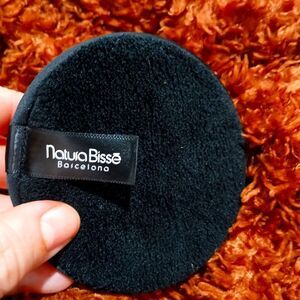 Black Facial Cleansing Pad